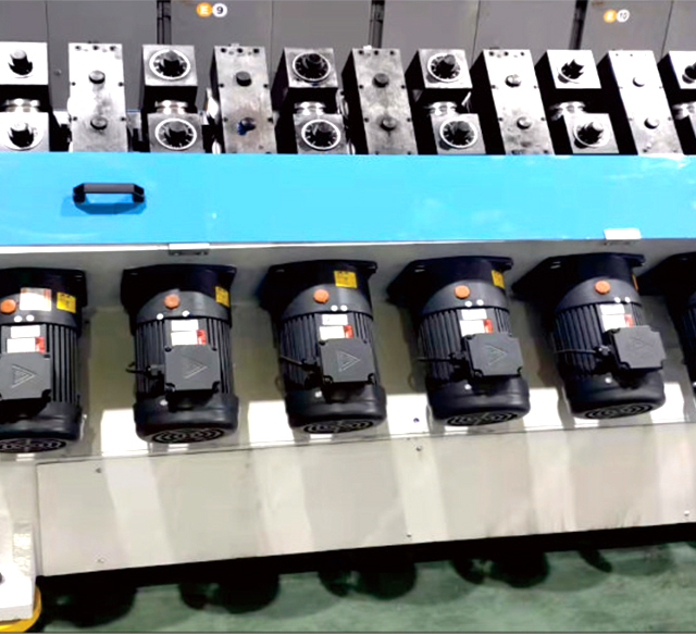 北京12道次缩径成型机